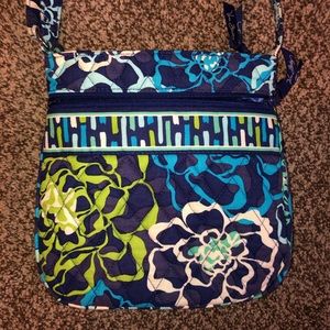 Vera Bradley small shoulder bag